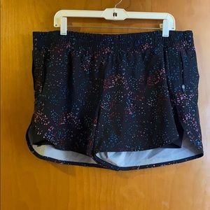 Exercise/active shorts